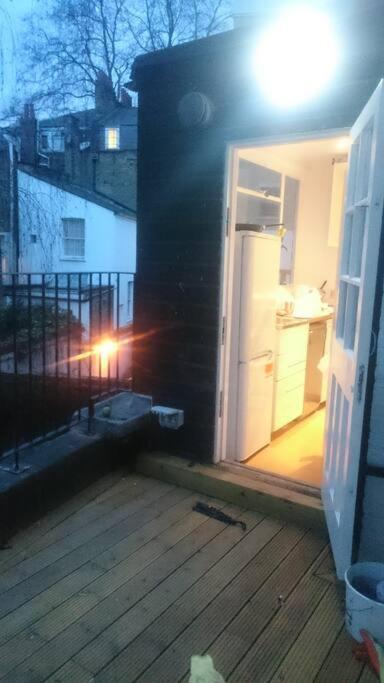 Central London Flat. Georgian Terrace. Bright. Bagian luar foto